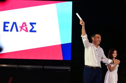 ΣΥΔΑΝΕΦ για δάνεια σε ελβετικό φράγκο: Γιατί το «κούρεμα» δεν είναι κούρεμα – Ποιες υποχρεώσεις αναλαμβάνουν οι δανειολήπτες