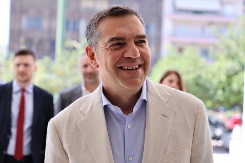 Από 2€ έως 5€ το κιλό τα κεράσια στη λαϊκή της Κομοτηνής