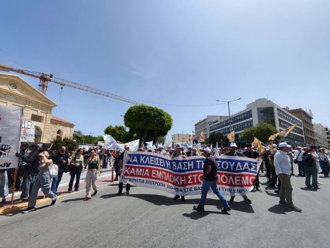 Με επιτυχία ολοκληρώθηκε επιχείρηση διάσωσης 65χρονης τουρίστριας στο φαράγγι της Αγ. Ειρήνης
