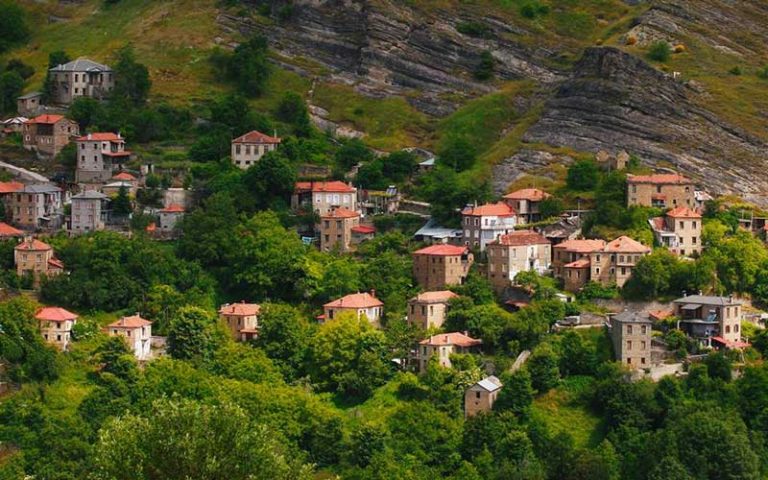 Συνάντηση Γεωπάρκων UNESCO στον Πεντάλοφο Βοΐου με επίκεντρο την τέχνη της πέτρας