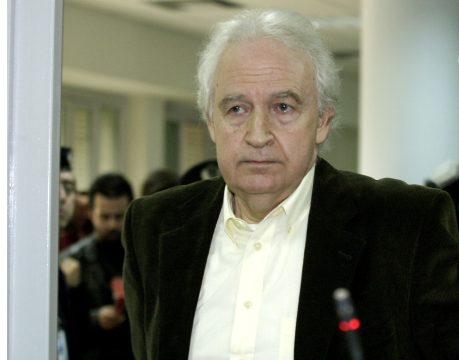 Λάκκωμα Θεσσαλονίκης: Ανεμοστρόβιλος «χτύπησε» πίστα καρτ – Παρέσυρε τέντες και αντικείμενα (βίντεο)