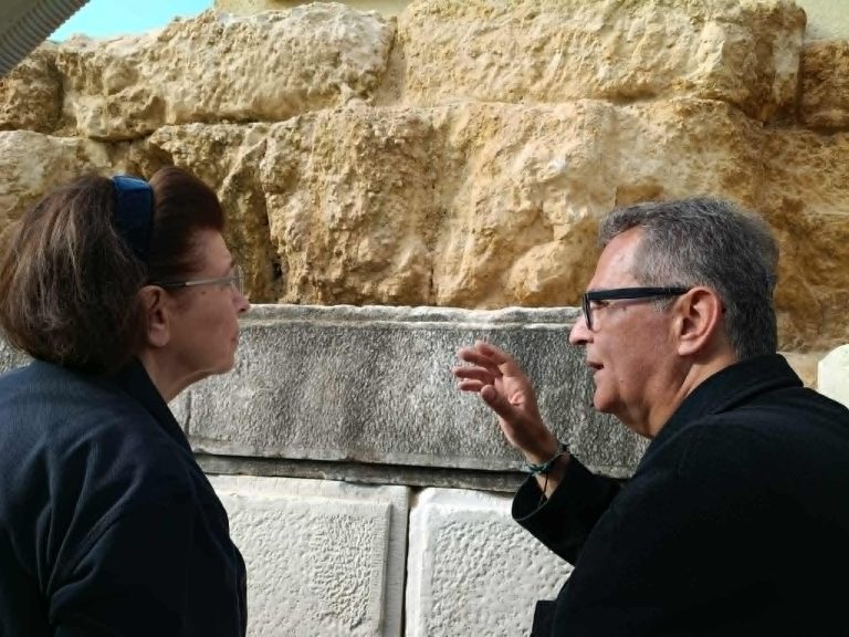 Μενδώνη για Τύμβο Καστά: «Ο τύμβος αποκτά την απόλυτη γεωμετρία του»