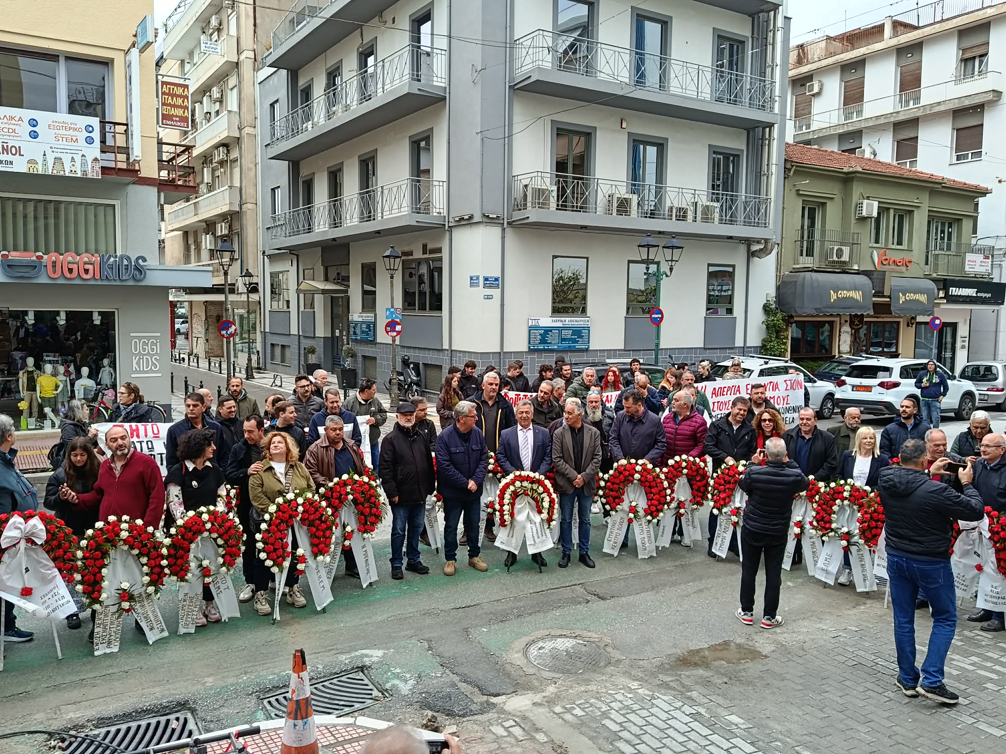 Με δύο συγκεντρώσεις τίμησαν την Εργατική Πρωτομαγιά οι Βολιώτες