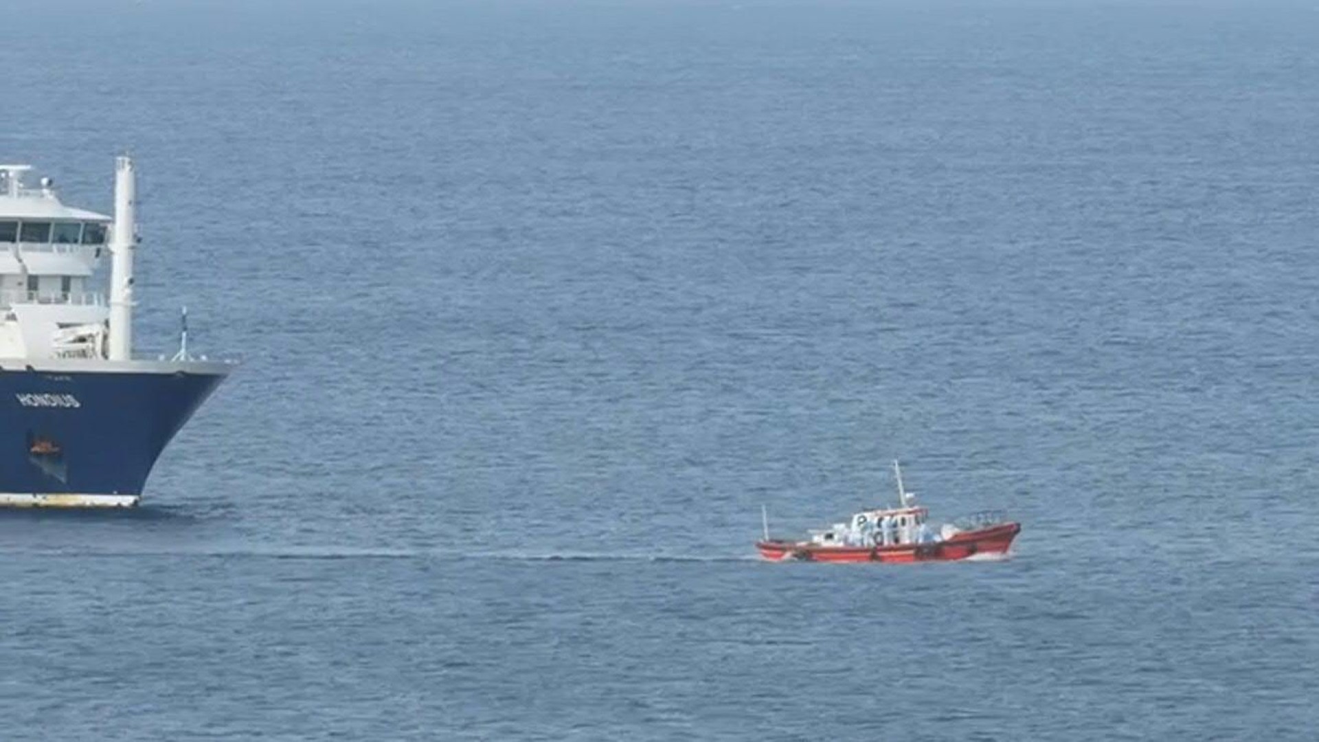 Χανταϊός: Διαδήλωση στην Τενερίφη όπου αναμένεται το κρουαζιερόπλοιο – Δύο νέα κρούσματα προστέθηκαν στην ιχνηλάτηση