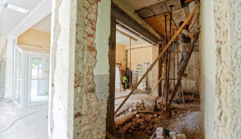 Νοσοκομείο Σάμου: Προκηρύχθηκαν 13 μόνιμες θέσεις γιατρών ΕΣΥ