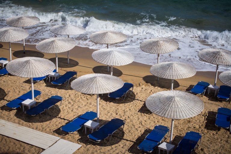 Αλλάζει ο τουριστικός χάρτης της χώρας – Όλες οι ρυθμίσεις του νέου Χωροταξικού Πλαισίου