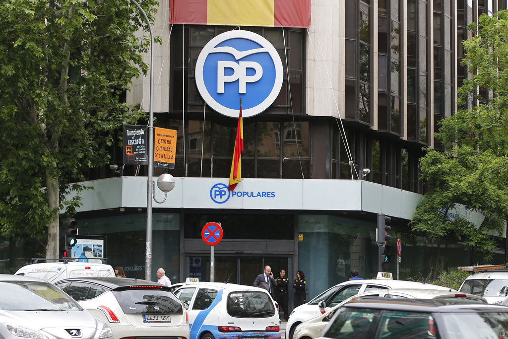 Ισπανία: Το Λαϊκό Κόμμα κέρδισε τις περιφερειακές εκλογές στην Ανδαλουσία, αλλά έχασε την αυτοδυναμία – Ρυθμιστής το ακροδεξιό Vox