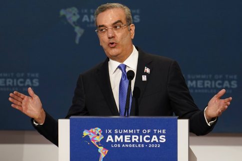 Ένθετο Γεωργία: <strong>Φόβοι για μείωση της αγοράς κρασιού στη Σαντορίνη λόγω σεισμών </strong>