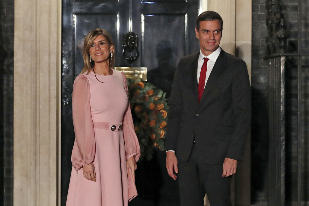 Υπό ασφυκτικό κλοιό ο Πέδρο Σάντσεθ – Υποθέσεις διαφθοράς στο στενό περιβάλλον του Ισπανού πρωθυπουργού