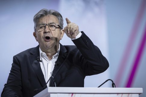 «Ο σώζων εαυτόν σωθήτω»: </br>Ο πόλεμος για την υγεία και </br> ο κόσμος που αλλάζει