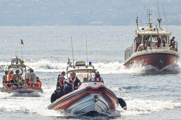 Μαλδίβες: Σε εξέλιξη οι έρευνες για τους αγνοούμενους Ιταλούς δύτες