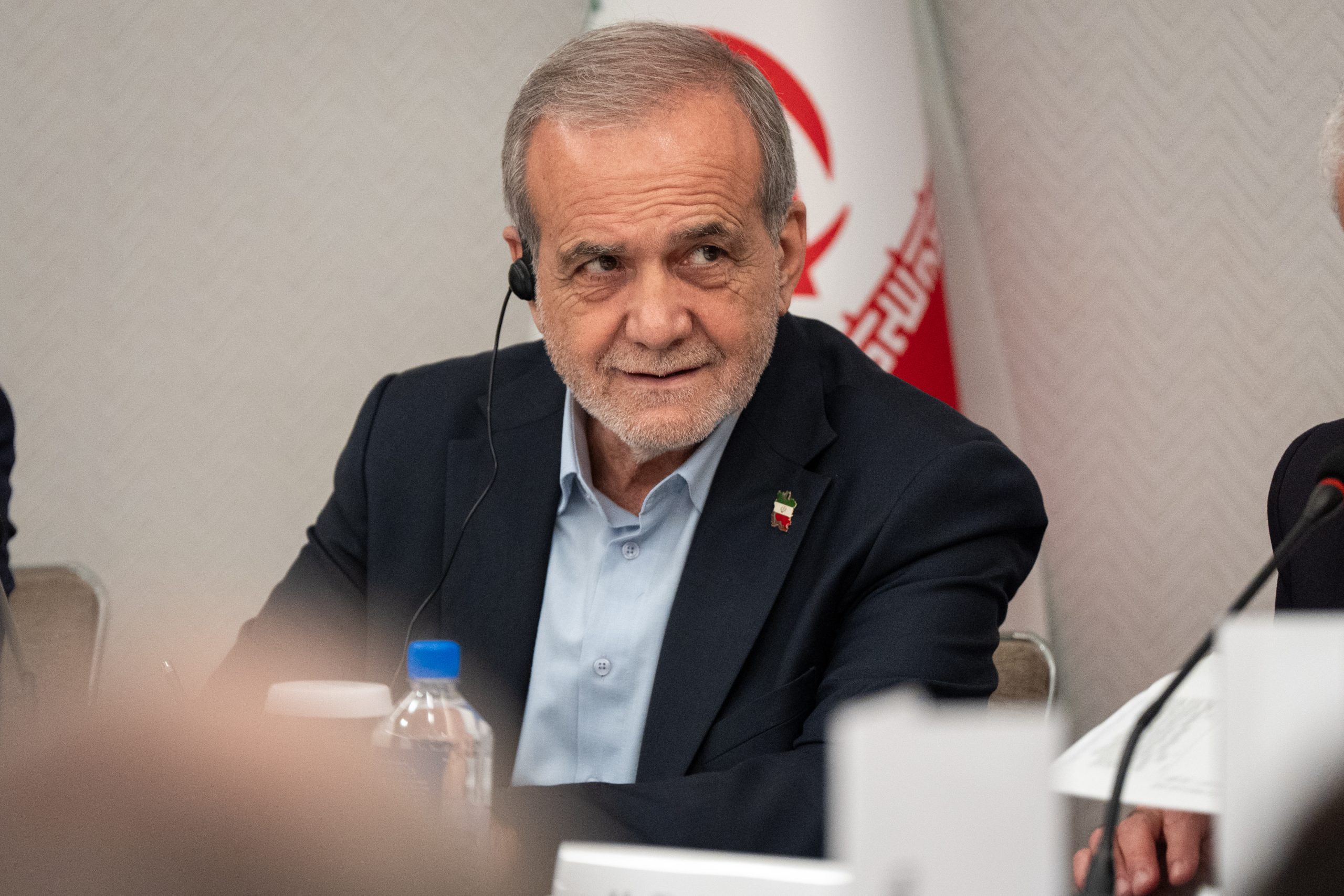Η Τεχεράνη διαψεύδει τις φήμες περί παραίτησης Πεζεσκιάν – «Θα συνεχίσω για όσο ανασαίνω», διαμηνύει ο πρόεδρος του Ιράν  ​