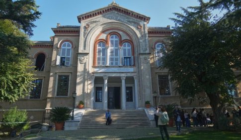 Διαδικτυακή ξενάγηση </br> στο «Μπλε Σπίτι» της Φρίντα Κάλο