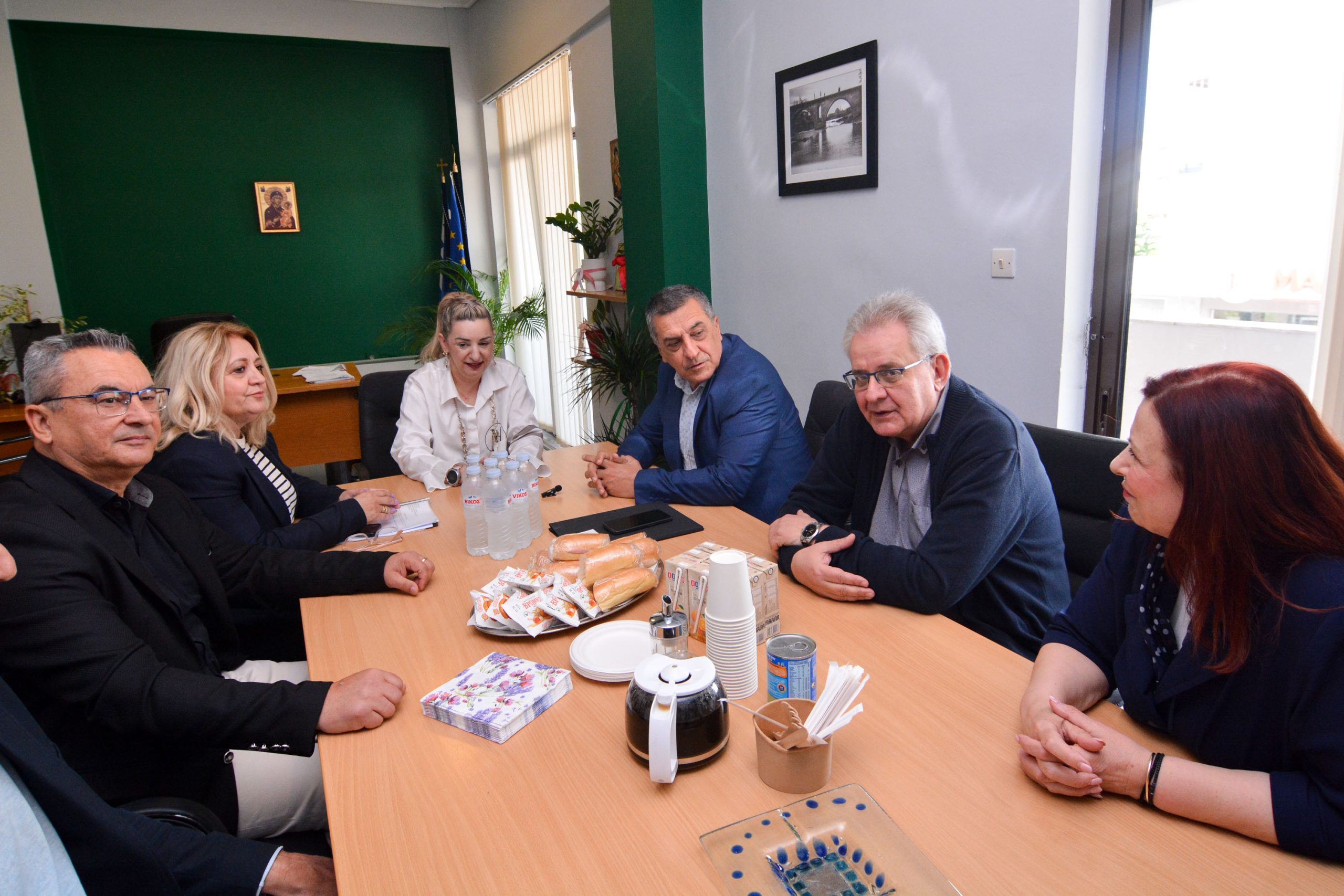 apd-2505 Σύγχρονος εξοπλισμός από την Περιφέρεια στο Νοσοκομείο Τρικάλων