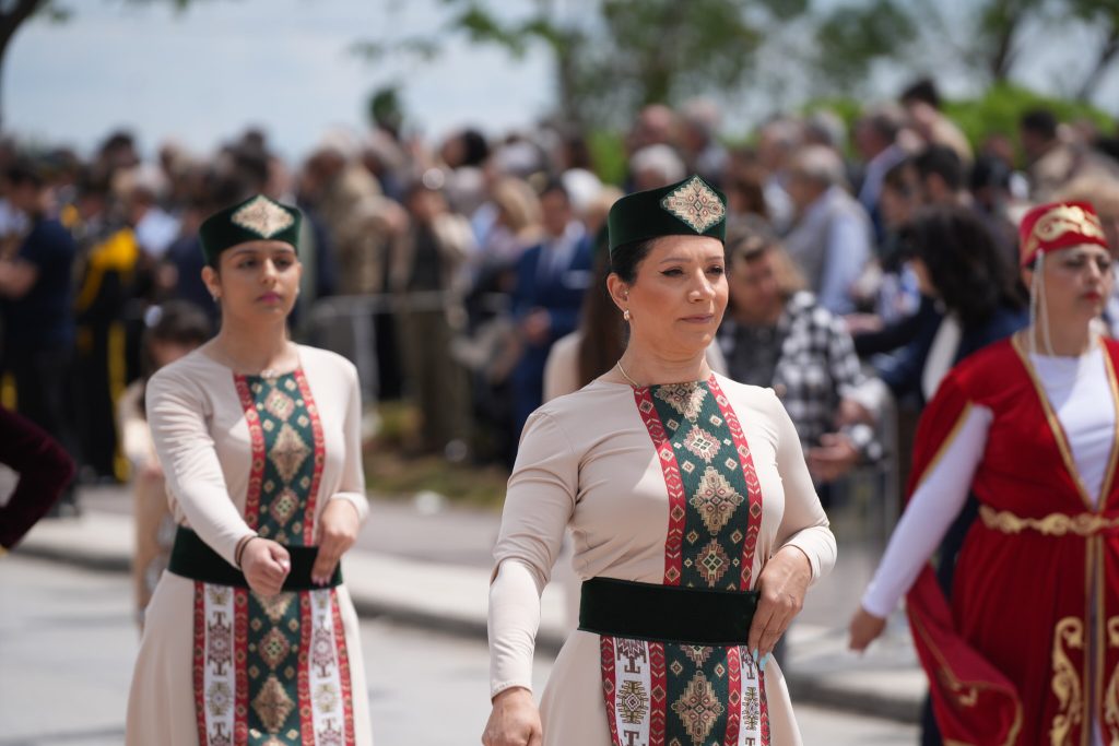 Η Αλεξανδρούπολη τίμησε τα 106 χρόνια από την απελευθέρωσή της με μεγαλειώδη παρέλαση