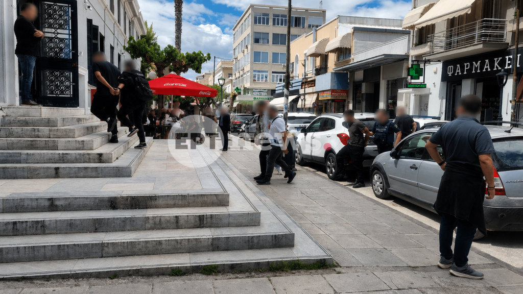 Κόρινθος: Τη Δευτέρα οι απολογίες των συλληφθέντων του κυκλώματος με τις δεκάδες τηλεφωνικές απάτες σε όλη τη χώρα