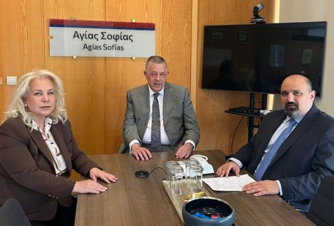Δημιουργήθηκε Αντιφασιστικό Δίκτυο Παιδείας Μαγνησίας