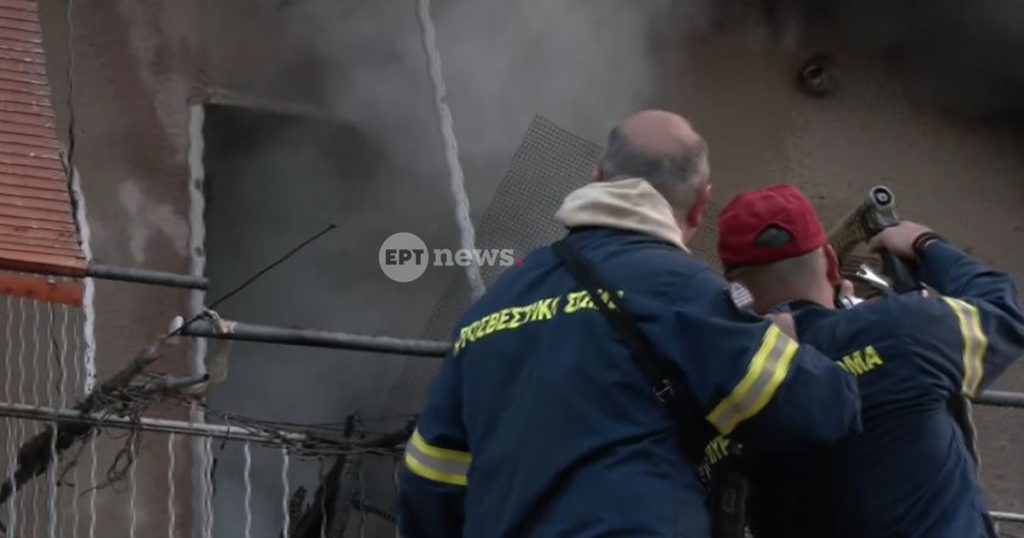 Πυρκαγιά σε διαμέρισμα στη Δραπετσώνα – Απεγκλωβίστηκε ηλικιωμένη