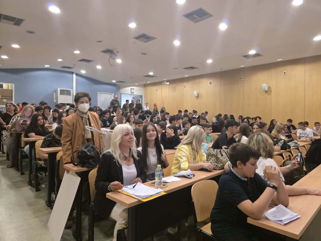 Το περιβάλλον έφερε μαθητές και πανεπιστήμιο στο ίδιο αμφιθέατρο
