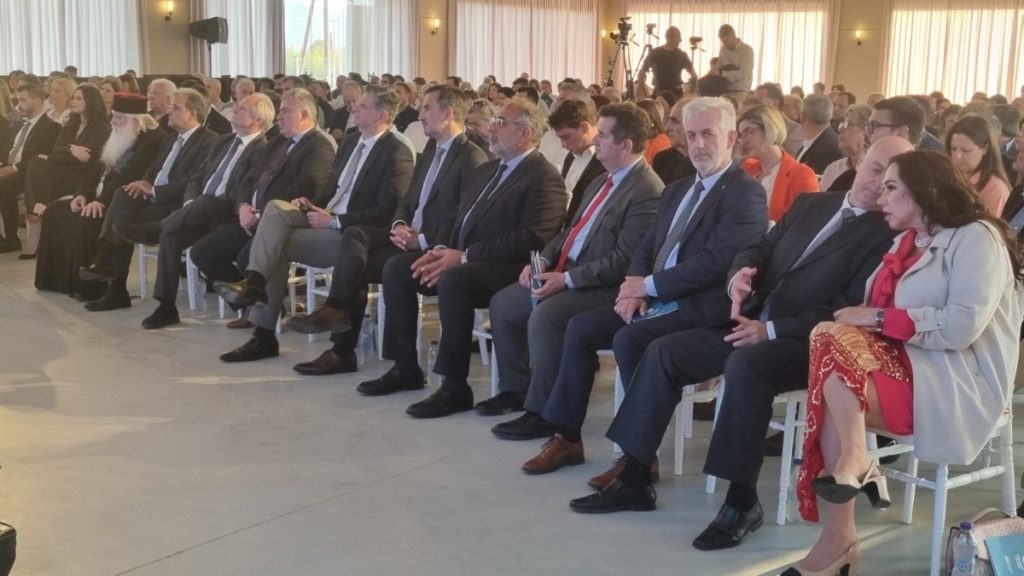 Το Επιμελητήριο Αργολίδας βράβευσε το όραμα, τις αξίες και τα επιτεύγματα του επιχειρηματικού κόσμου