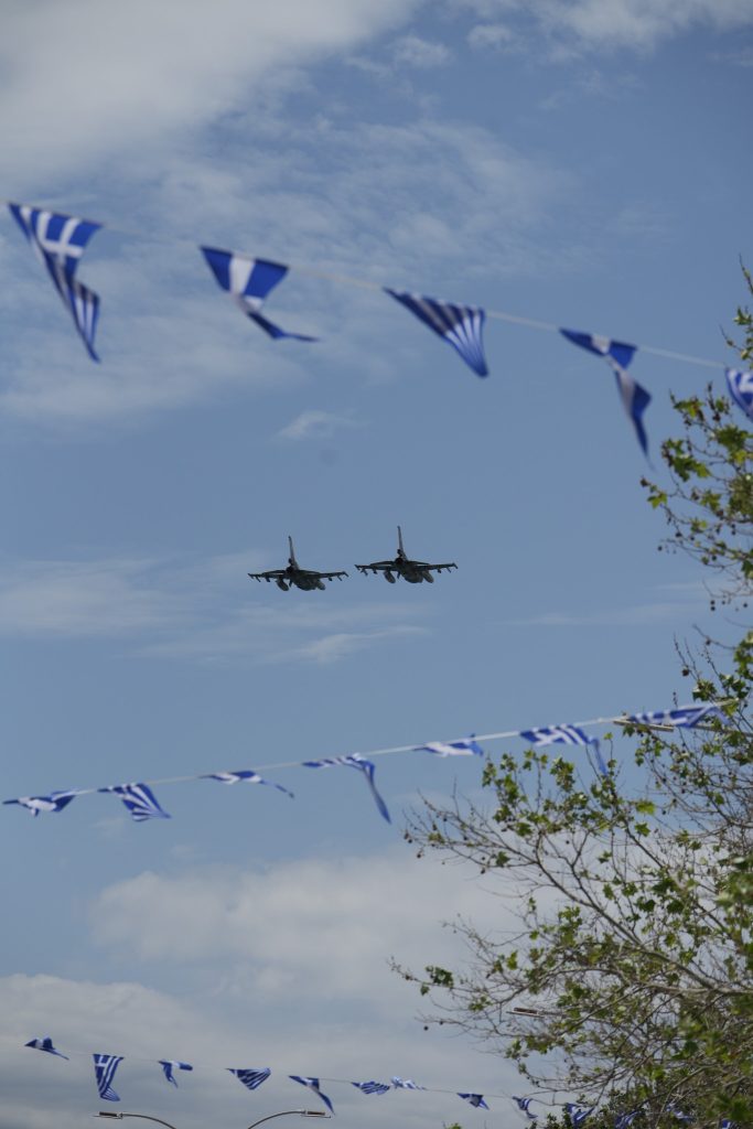 Η Αλεξανδρούπολη τίμησε τα 106 χρόνια από την απελευθέρωσή της με μεγαλειώδη παρέλαση