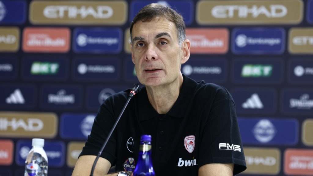 Final 4: Αύριο η μεγάλη μάχη του Ολυμπιακού για την «κούπα» – Μπαρτζώκας: «Είμαστε έτοιμοι» – Σε πανηγυρικούς ρυθμούς η πρωτεύουσα