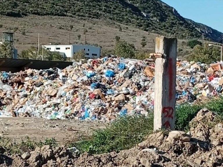 Η Περιβαλλοντική Πρωτοβουλία καταγγέλλει τον δήμο ότι θάβει την ανακύκλωση και το κόστος πάει στον δημότη