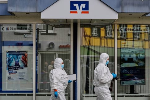 Βόλος: Ένας αξιοπρεπής αποχαιρετισμός για τα τετράποδα μέλη της οικογένειας