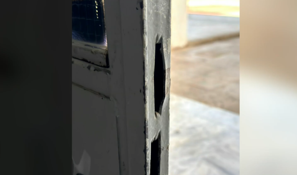 Αργυρούπολη: Σπασμένες πόρτες, διάρρηξη κυλικείου και εκτεταμένες καταστροφές σε Λύκειο – Αίτημα για κάμερες ασφαλείας από τον δήμαρχο
