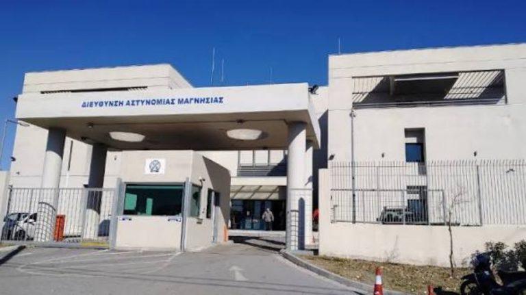 Σύλληψη 39χρονης στον Βόλο για κλοπή από οικία και βία κατά αστυνομικού