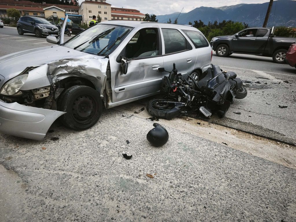 Ιωάννινα: Μπαράζ παραβάσεων στο σημείο του σοβαρού τροχαίου του Μάριου Οικονόμου – Κρίσιμες ώρες για τον 34χρονο ποδοσφαιριστή