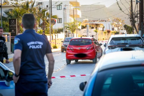 Χανταϊός: Αγκυροβολεί στην Τενερίφη το κρουαζιερόπλοιο – «Δεν θα συναντήσετε επιβάτες» διαβεβαίωσε ο ΠΟΥ τους ντόπιους