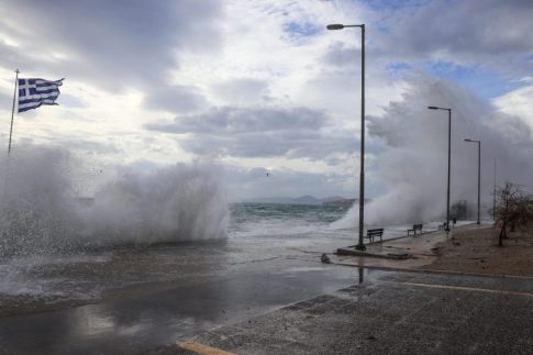 Ζελένσκι προς ΗΠΑ: «Δώστε μας το 5% των πυραύλων Patriot – Θα σώσουμε ζωές»