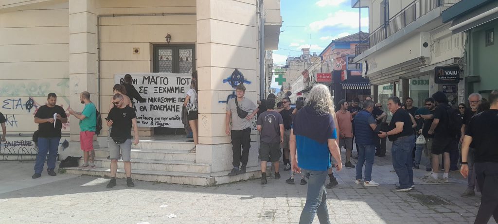 Μητέρα Β. Μάγγου: Ο γιος μου είναι θύμα και όχι κατηγορούμενος