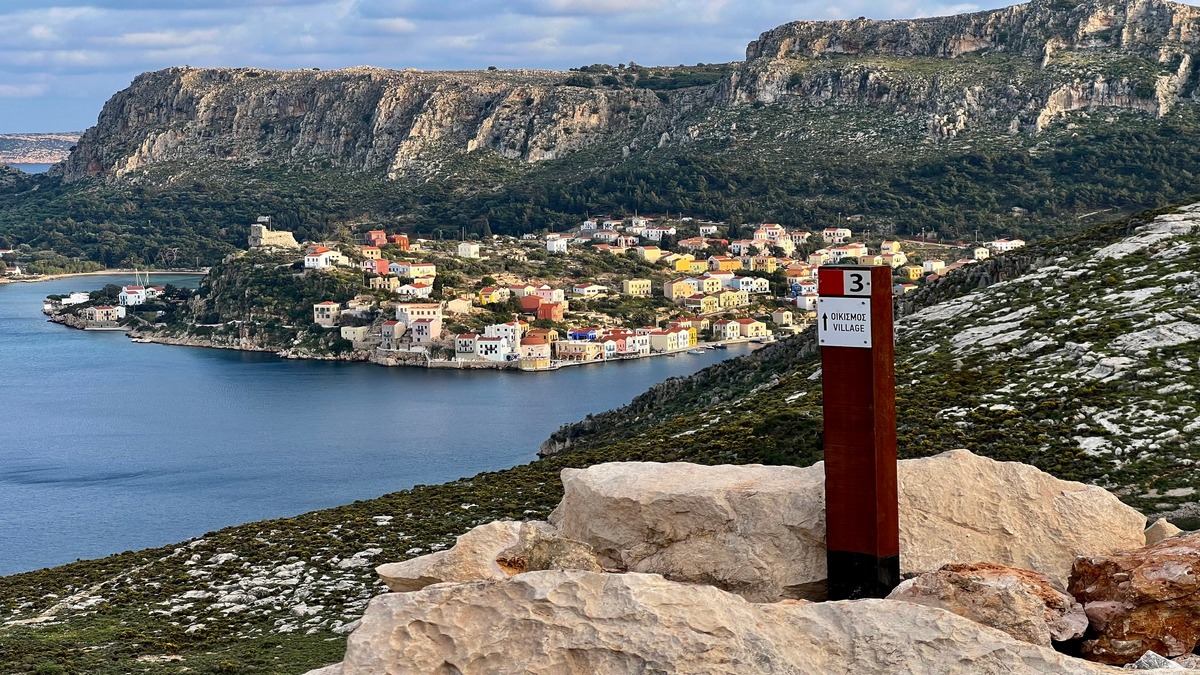 Δίκτυο 13 πεζοπορικών διαδρομών στο Καστελλόριζο
