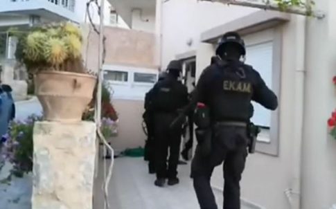 Χανιά: Μάχη για τη ζωή του δίνει τρίχρονο κοριτσάκι – Μεταφέρθηκε με σοβαρά τραύματα στο κεφάλι