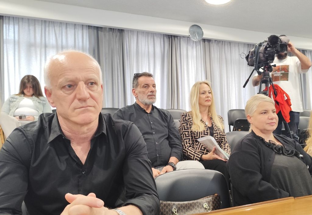 Στο πάρκο των Χρωμάτων το “Δέντρο του αγώνα για Δικαιοσύνη” για το δυστύχημα των Τεμπών – Ομόφωνη απόφαση του Δημοτικού Συμβουλίου Λάρισας