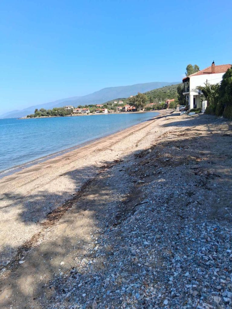 Αιχμές της «Νέας Αρχής για τον Τόπο μας» για παραλίες και γαλάζιες σημαίες στο Νότιο Πήλιο