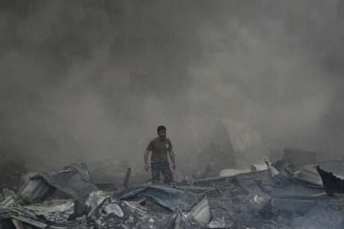Έγκυος και πρόσφυγας </br> εν καιρώ πανδημίας