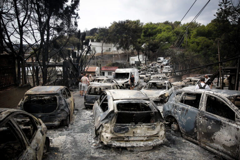 Σύλλογος συγγενών των θανόντων στο Μάτι: Ο έντιμος βίος δεν μπορεί να μετριέται μόνο από το τυπικό λευκό ποινικό μητρώο