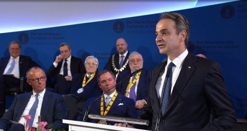 Ουκρανία: Διαμαρτυρία της Ουγγαρίας στη Μόσχα για το μαζικό πλήγμα με drones – Στόχος και όχημα του ΟΗΕ