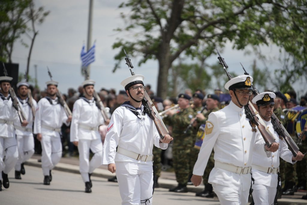 Η Αλεξανδρούπολη τίμησε τα 106 χρόνια από την απελευθέρωσή της με μεγαλειώδη παρέλαση