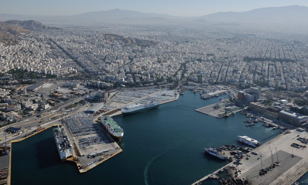 Χανιά: Στο αυτόφωρο δύο άνδρες για κλοπή τσάντας εν πλω