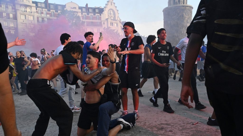 «Σεισμός» στο Παρίσι για την κατάκτηση του Champions League από την Παρί Σεν Ζερμέν