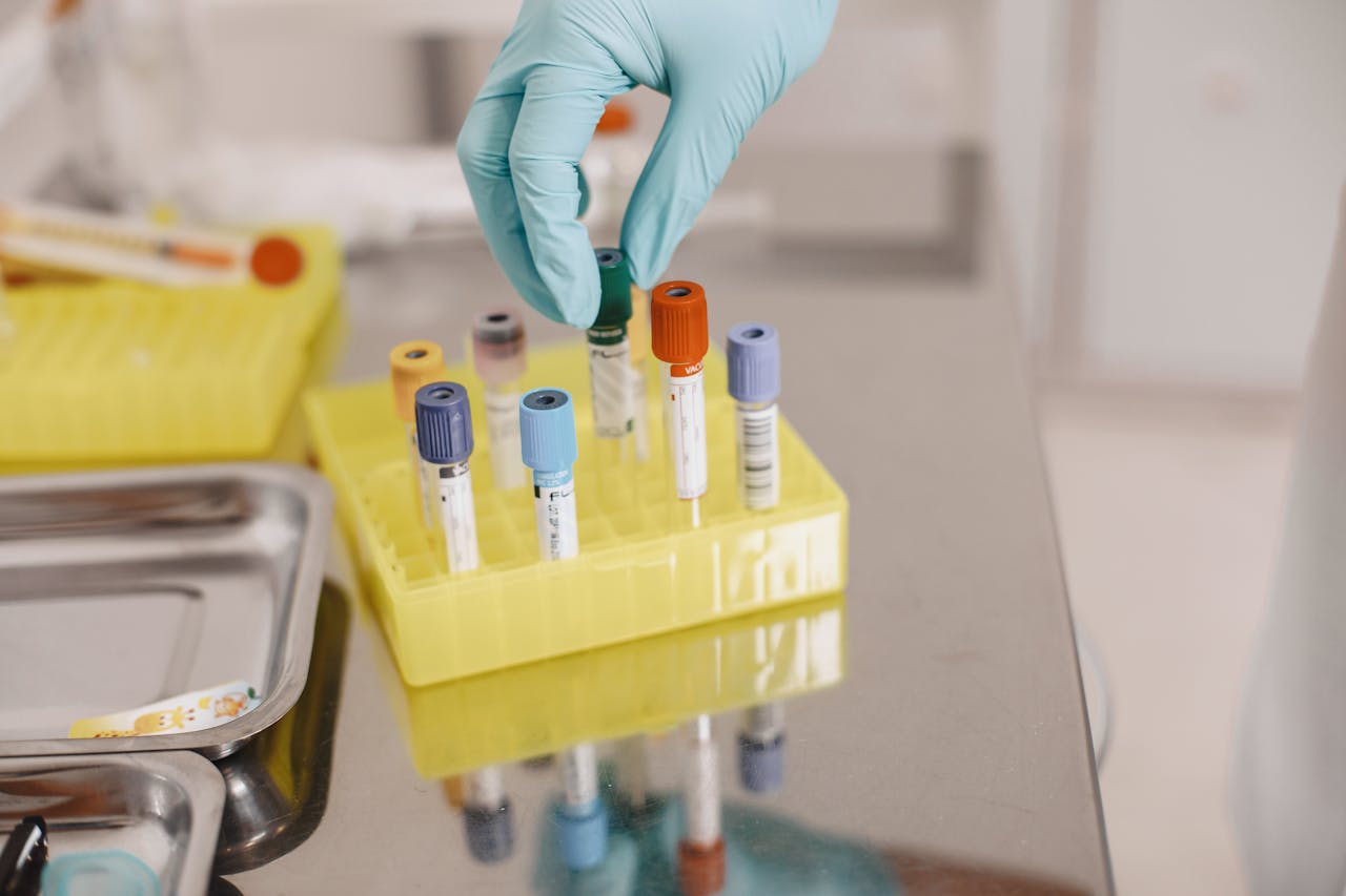 Έμπολα: Πειραματικό εμβόλιο mRNA δείχνει πολλά υποσχόμενο κατά πολλών στελεχών του ιού