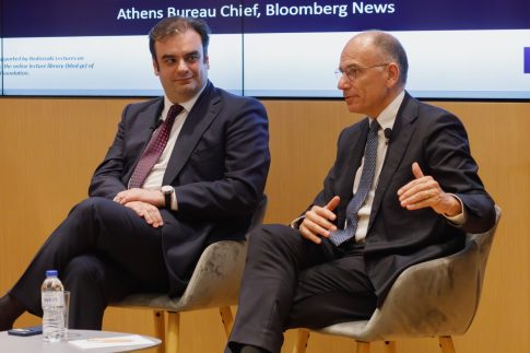 ΣΥΡΙΖΑ για Predator: Να κληθούν στην Επιτροπή Θεσμών και Διαφάνειας ο Εισαγγελέας του Αρείου Πάγου, Κ. Τζαβέλλας και ο Διοικητής της ΕΥΠ, Θ. Δεμίρης