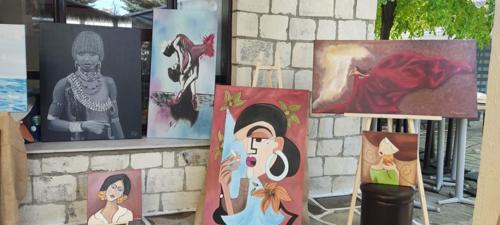 Διδυμότειχο: Μια έκθεση γυναικών για τη γιορτή της Μητέρας