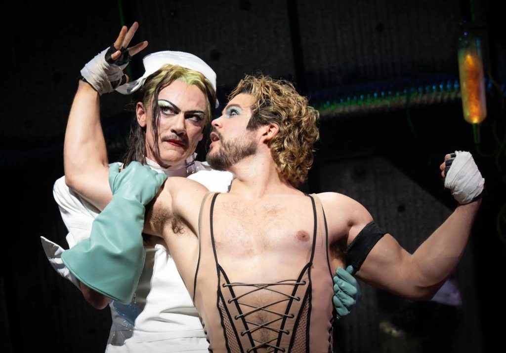 Το Rocky Horror στα 50 του περνάει κρίση μεσήλικα