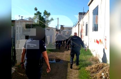Από 2€ έως 5€ το κιλό τα κεράσια στη λαϊκή της Κομοτηνής