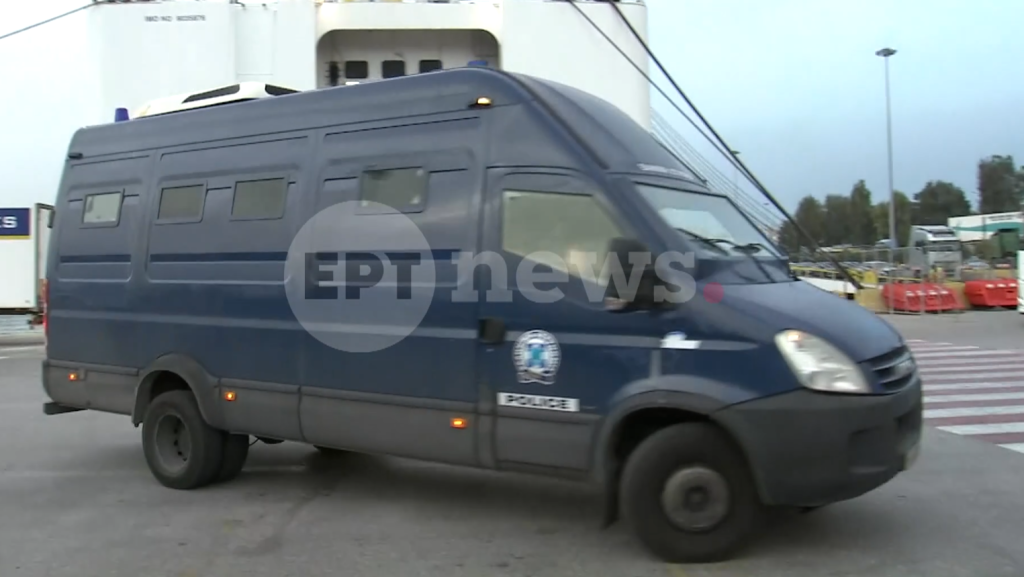 Δολοφονία 21χρονου Νικήτα: Υπό άκρα μυστικότητα η μεταγωγή του ζευγαριού, μέσω Σούδας, στις φυλακές Κορυδαλλού